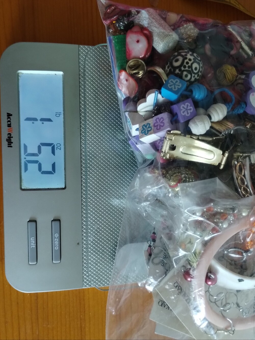 1.52 Pounds Lot Mixed Jewelry Wearable And For Crafting
